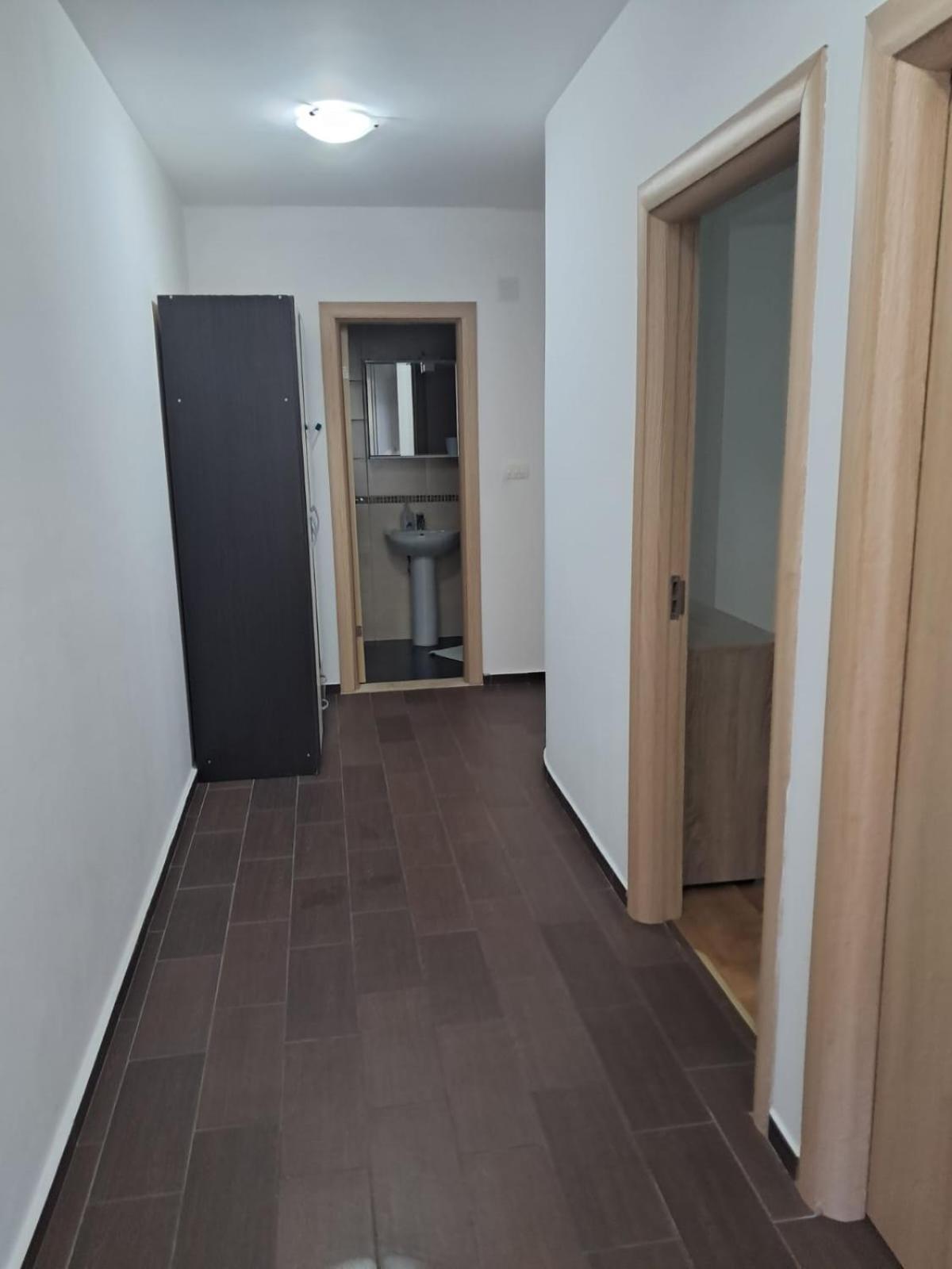 Belveder Montenegro Rafajlovići Rom bilde
